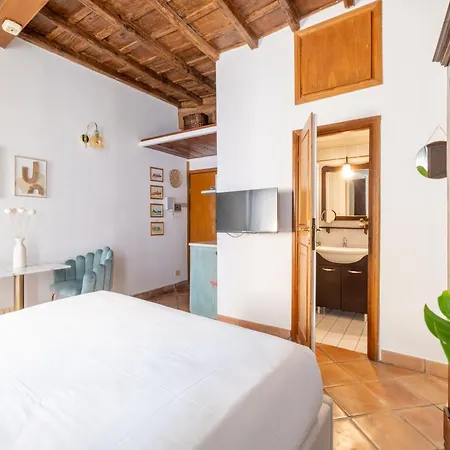 Trevi - Charming Loft Near Trevi Fountain روما